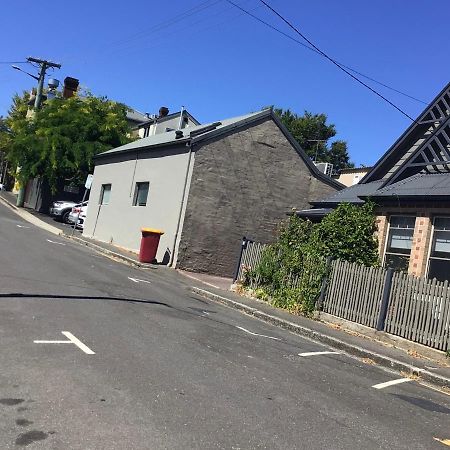 City Townhouse Walking Distance To City Launceston Exterior photo